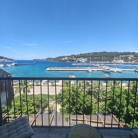 Hotel Dalmacija Вела-Лука Екстер'єр фото
